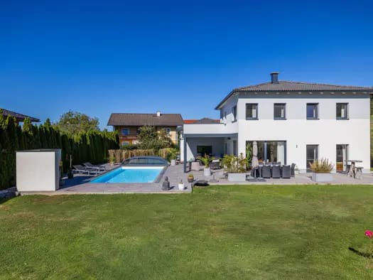 Immobilie in Nußdorf am Haunsberg - Einfamilienhaus zum Kauf - Nußdorf am Haunsberg - 1.645.000 € - 5 Zimmer, 161 m², 2.061 m² Grundstück - Bild 2