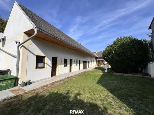 Immobilie in Fels am Wagram - Mehrfamilienhaus zum Kauf - Fels am Wagram - 350.000 € - 10 Zimmer, 235 m², 1.644 m² Grundstück - Bild 1