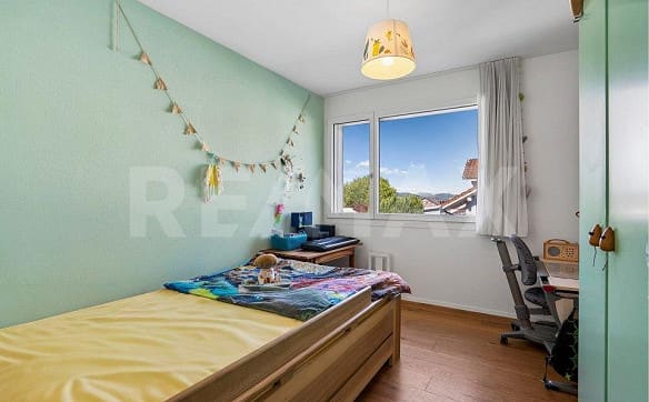 Immobilie in Uffikon - Moderne 4½-Zimmer-Wohnung mit traumhafter Aussicht - Bild 11