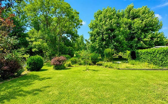 Immobilie in Tremona - Elegante e spaziosa villa con appartamento bilocale e grande giardino - Bild 9
