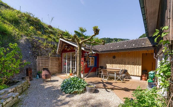 Immobilie in Brunnadern - ZFH im Grünen - Bild 11