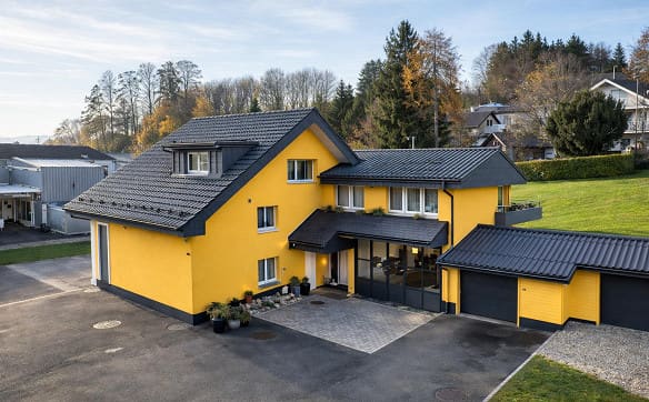 Immobilie in Hauptwil - Wohnhaus mit Gewerbe: Platz für Arbeit und Hobby - Bild 0