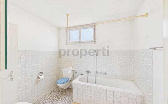 Immobilie in Zuchwil - Grosszuegiges 5.5-Zimmer-Einfamilienhaus mit Keller und Einstellhal... - Bild 6
