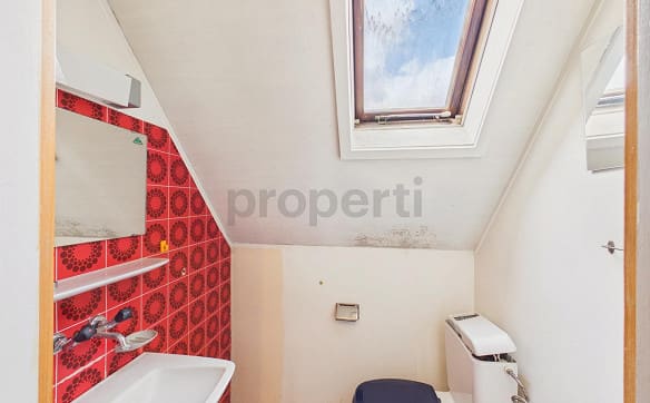 Immobilie in Zuchwil - Grosszuegiges 5.5-Zimmer-Einfamilienhaus mit Keller und Einstellhal... - Bild 7