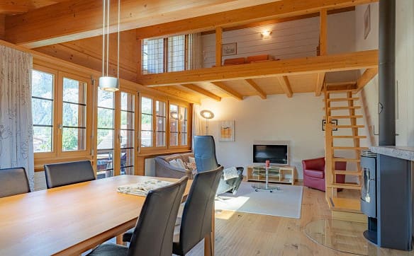 Immobilie in Kandersteg - 2.5 Zimmerwohnung mit Galerie - Bild 0