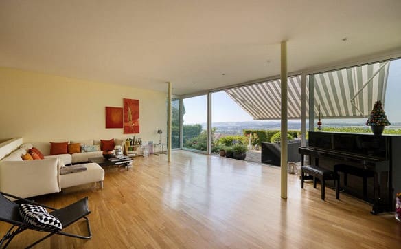 Immobilie in Niederneunforn - MEDITERRAN LICHTDURCHFLUTETES 6.5 ZIMMER HAUS MIT TRAUMAUSSICHT - Bild 12