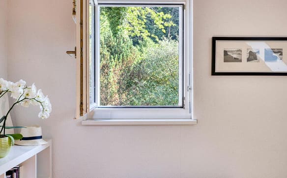 Immobilie in Niederneunforn - MEDITERRAN LICHTDURCHFLUTETES 6.5 ZIMMER HAUS MIT TRAUMAUSSICHT - Bild 21