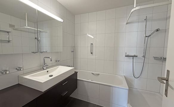 Immobilie in Hinterkappelen - Grosszügige 5.5-Zimmerwohnung an ruhiger Lage mit schöner Aussicht - Bild 13