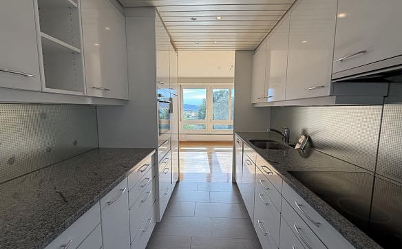 Immobilie in Hinterkappelen - Grosszügige 5.5-Zimmerwohnung an ruhiger Lage mit schöner Aussicht - Bild 17