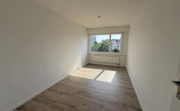 Immobilie in Hinterkappelen - Grosszügige 5.5-Zimmerwohnung an ruhiger Lage mit schöner Aussicht - Bild 9