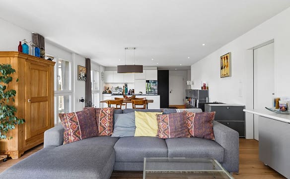 Immobilie in Staufen - Staufen: Moderne 4.5-Zi.-Wohnung mit grossem Balkon, ruhig - Bild 2