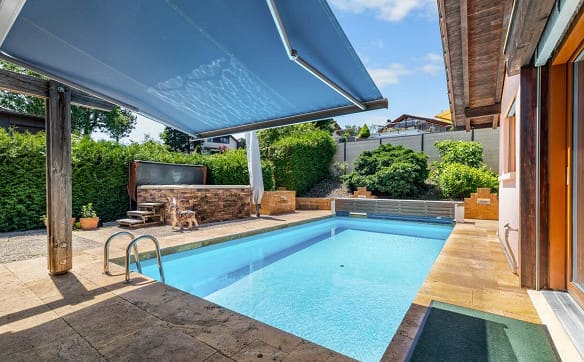 Immobilie in Kallern - Wohnen mit Aussicht, Pool und besonderem Ambiente - Bild 9