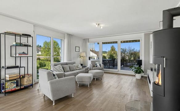 Immobilie in Niederweningen - ZWEI EBENEN - ZWEI TERRASSEN - EIN ZUHAUSE - Bild 3
