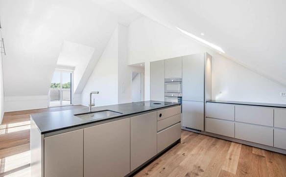 Immobilie in Langrickenbach - Dachterrasse, Weitsicht und Wohnkomfort: Ihre neue 2.5-Zimmer Traum... - Bild 1