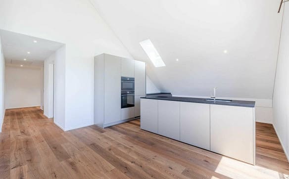 Immobilie in Langrickenbach - Dachterrasse, Weitsicht und Wohnkomfort: Ihre neue 2.5-Zimmer Traum... - Bild 2