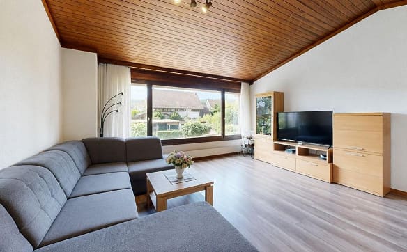 Immobilie in Röschenz - Freistehendes 4.5-Zimmer-Einfamilienhaus mit grossem Garten - Bild 1