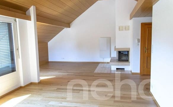 Immobilie in Mörschwil - Wohnkomfort über den Dächern von Mörschwil - 3.5-Zi. Dachwohnung - Bild 0