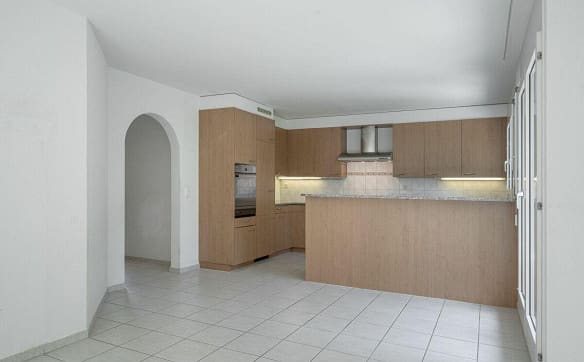 Immobilie in Oberrieden - Grosszügige Gartenwohnung - nur wenige Schritte vom Bahnhof Oberrieden - Bild 2
