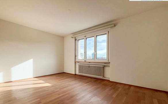 Immobilie in Bassersdorf - Gelegenheit für Investoren: Vermietete Wohnung mit 3.3% Rendite - Bild 2