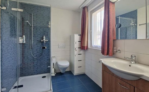 Immobilie in Oeschgen - Freistehendes 6.5 Zimmer-EFH-sonnige Aussichten für eine Familie - Bild 6