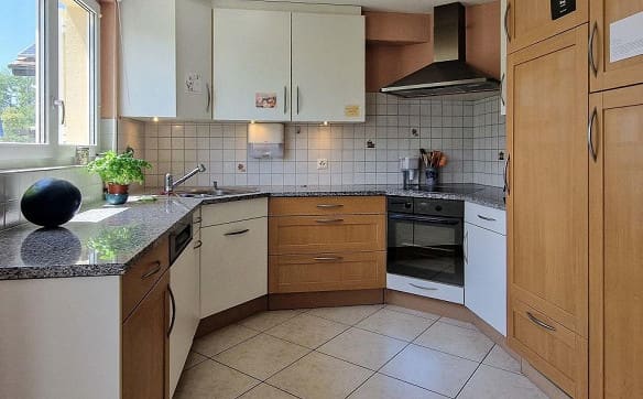 Immobilie in Oeschgen - Freistehendes 6.5 Zimmer-EFH-sonnige Aussichten für eine Familie - Bild 8