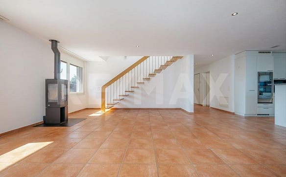 Immobilie in Zwillikon - Grosszügiges Wohnen auf zwei Etagen - 180.8 m² Maisonette - Bild 4
