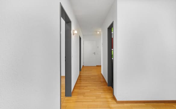 Immobilie in Oberrieden - Wohnen mit Panoramasicht über den Dächern von Oberrieden - Bild 4
