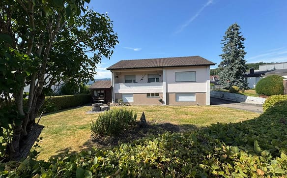 Immobilie in Büsserach - Familienfreundliche, gepflegte Liegenschaft in ruhigem Wohnquartier - Bild 0