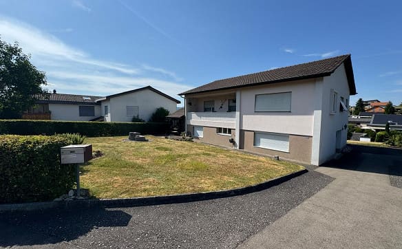Immobilie in Büsserach - Familienfreundliche, gepflegte Liegenschaft in ruhigem Wohnquartier - Bild 2