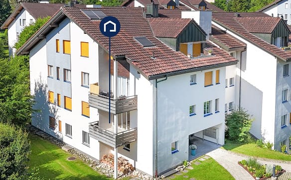 Immobilie in Adligenswil - Zentral gelegene Wohnung mit Gestaltungsspielraum - Bild 0