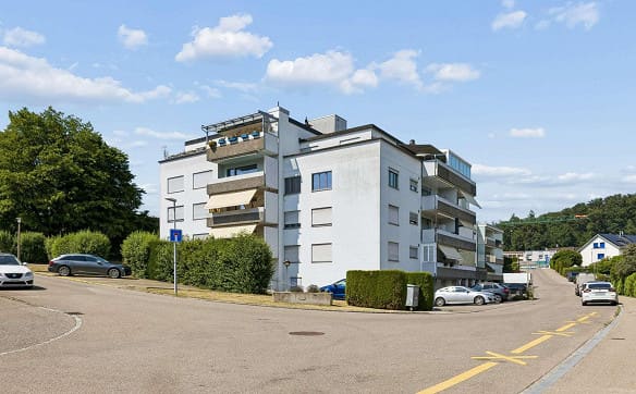 Immobilie in Nürensdorf - Familienfreundliche 5½ Zimmer-Wohnung mit Potenzial in Nürensdorf - Bild 0