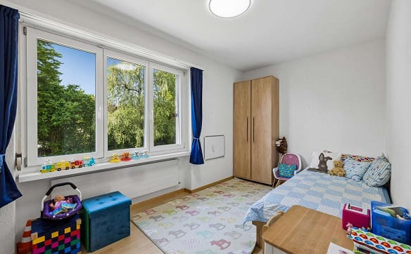 Immobilie in Nürensdorf - Familienfreundliche 5½ Zimmer-Wohnung mit Potenzial in Nürensdorf - Bild 4