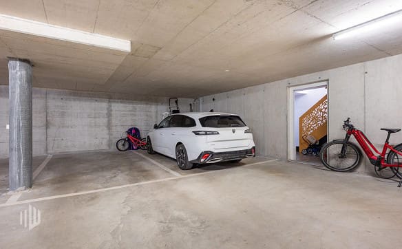 Immobilie in Uttigen - ImmoWyss -  Geniessen sie viel Platz im 5,5-Zimmer Reihen-Eckhaus - Bild 9