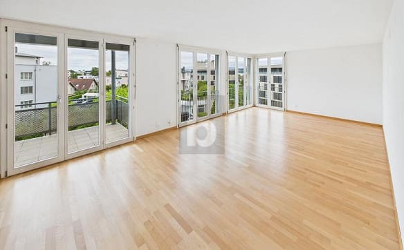 Immobilie in Murten - LICHTDURCHFLUTET, GROSSZÜGIG UND RUHIG - Bild 3