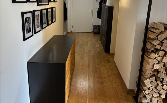Immobilie in Tamins - Charmante 3,5-Zimmer-Dachwohnung mit Dachausbau und Bergsicht in Tamin - Bild 1