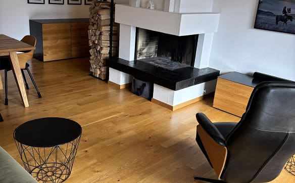 Immobilie in Tamins - Charmante 3,5-Zimmer-Dachwohnung mit Dachausbau und Bergsicht in Tamin - Bild 3