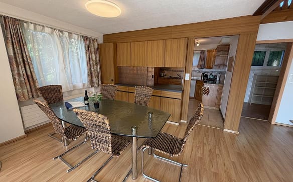 Immobilie in Faulensee - Freistehendes 6.5-Zimmer-Einfamilienhaus mit herrlicher Aussicht - Bild 14