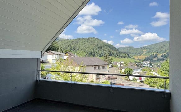 Immobilie in Oberdorf Bl - Charmante und komfortable Maisonette-Dachwohnung mit fantastischer ... - Bild 1