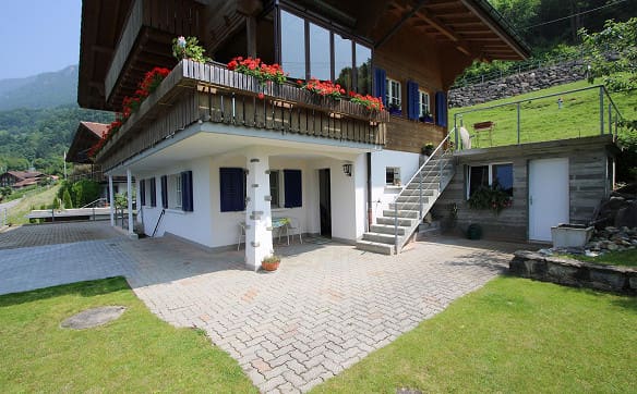 Immobilie in Iseltwald - Exklusiver Rückzugsort - Logenplatz über dem Brienzersee - Bild 9