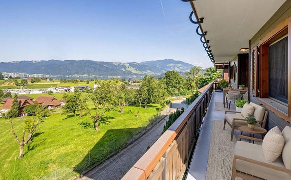 Immobilie in Meierskappel - Stilvolles Wohnen mit Panorama nahe Zug und See - Bild 3