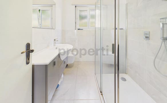 Immobilie in Comano - Grande terrazza ad ovest con tramonti spettacolari, piscina condomi... - Bild 11