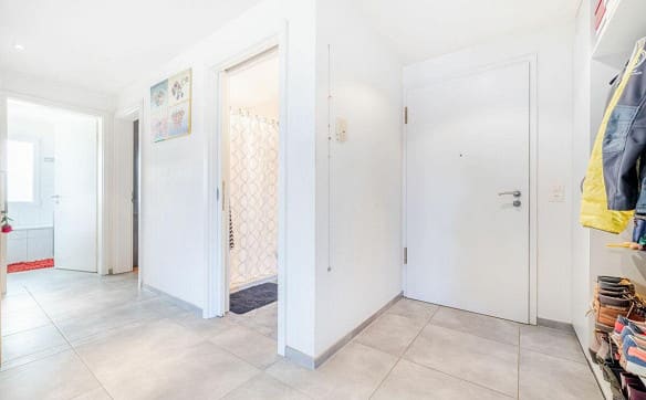 Immobilie in Münsterlingen - 4.5-ZIMMER-WOHNUNG IM 1. OG  MIT GROSSZÜGIGER, GEDECKTER TERRASSE I... - Bild 1