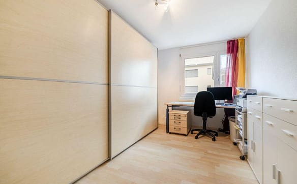 Immobilie in Münsterlingen - 4.5-ZIMMER-WOHNUNG IM 1. OG  MIT GROSSZÜGIGER, GEDECKTER TERRASSE I... - Bild 6