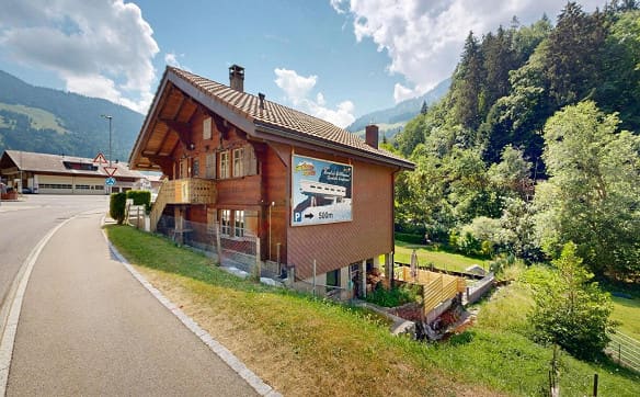 Immobilie in Jaun - Un chalet plein de charme dans un écrin de verdure - Bild 1
