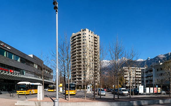Immobilie in Landquart - Wohnen mit Weitblick: 3.5-Zimmer-Wohnung im 9. Stock beim Bahnhof Land - Bild 0