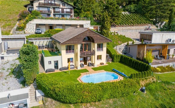Immobilie in Venthône - Villa de Charme avec Vue Panoramique et Piscine à Venthône - Bild 18