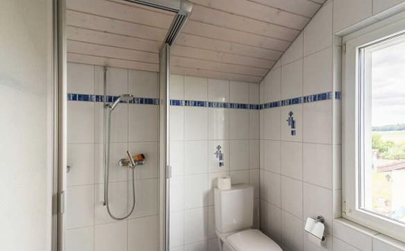 Immobilie in Mattstetten - VIEL PLATZ UND BLICK INS GRÜNE - 5.5 ZIMMER EINFAMILIENHAUS MIT EIN... - Bild 4