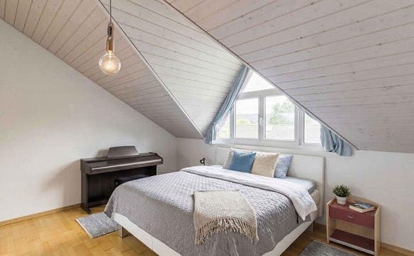 Immobilie in Mattstetten - VIEL PLATZ UND BLICK INS GRÜNE - 5.5 ZIMMER EINFAMILIENHAUS MIT EIN... - Bild 5