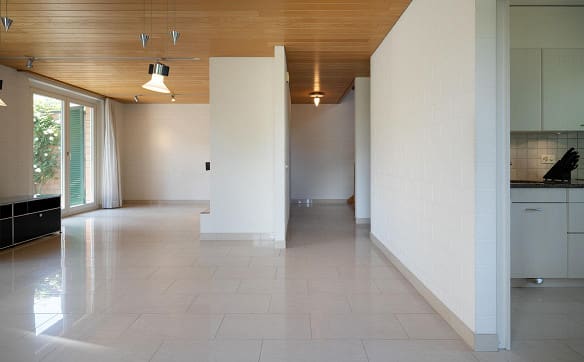 Immobilie in Bottmingen - Einfamilienhaus mit Garten und Garagebox - Bild 5