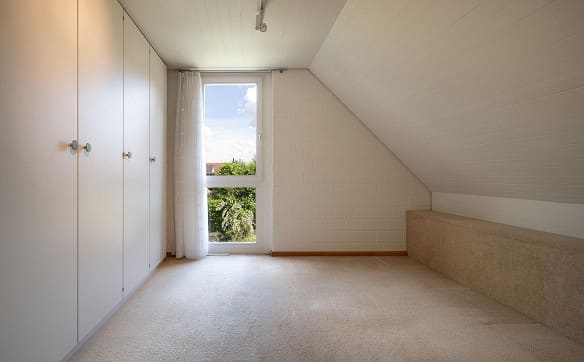 Immobilie in Bottmingen - Einfamilienhaus mit Garten und Garagebox - Bild 7